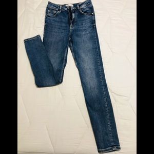 Zara Jeans size 4